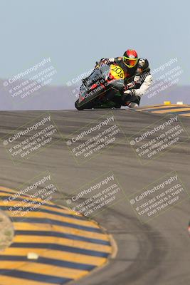 media/Oct-08-2023-CVMA (Sun) [[dbfe88ae3c]]/Race 3 Amateur Supersport Middleweight/